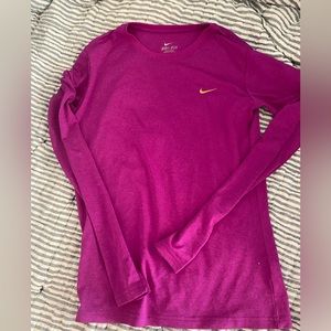 Nike dry fit long sleeve size SM